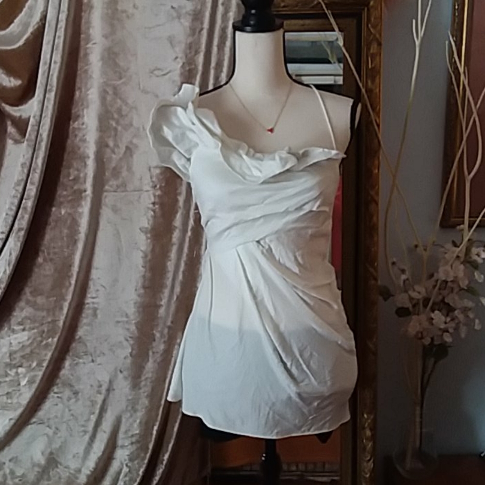 🌼🌸Nicole Miller cocktail top🌸🌼